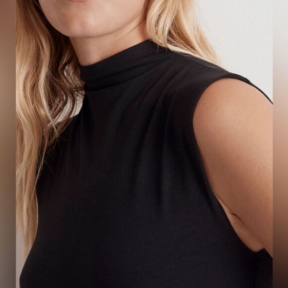 Madewell Funnelneck Cropped Muscle Tee Size Xs - Picture 13 of 16